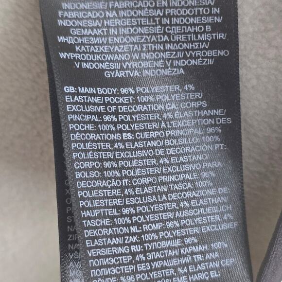 The North Face Full Zip - Picture 7 of 10